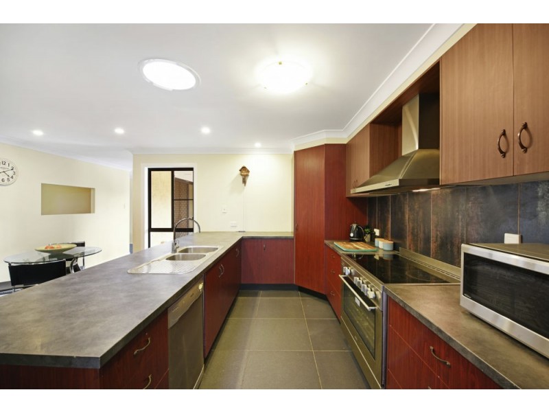 8 Corella Street, Meringandan West QLD 4352