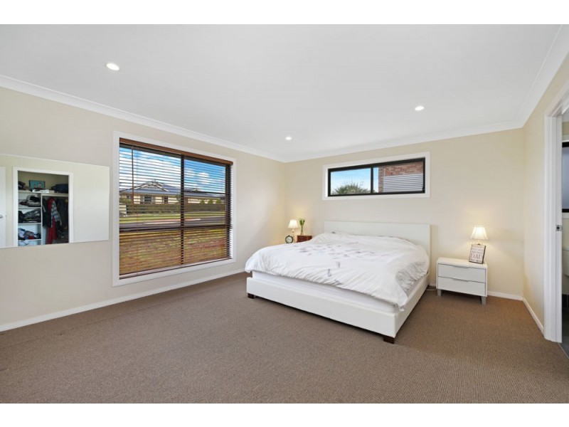 8 Corella Street, Meringandan West QLD 4352