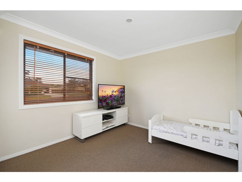 8 Corella Street, Meringandan West QLD 4352