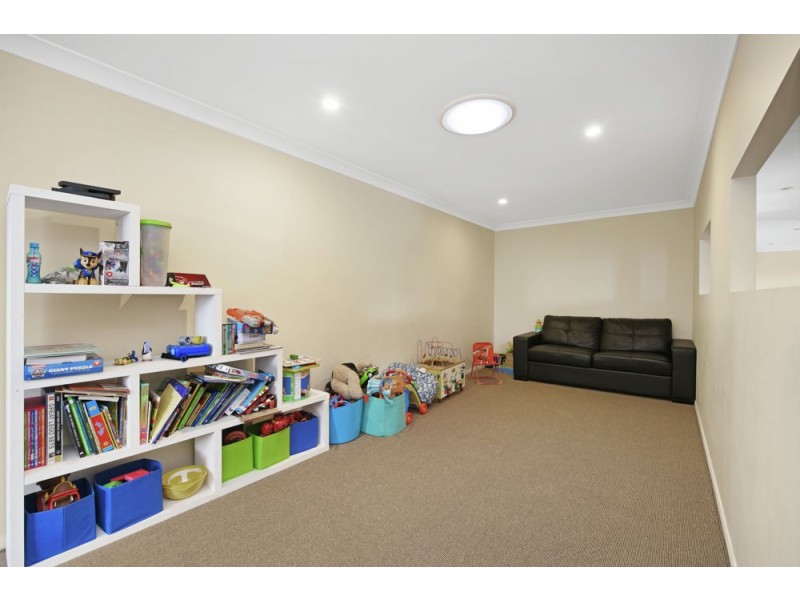 8 Corella Street, Meringandan West QLD 4352
