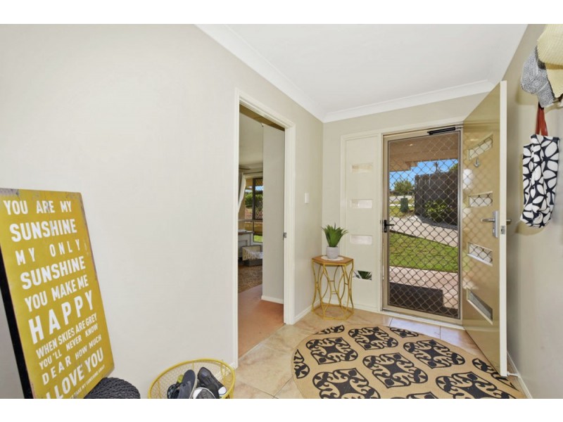 44 Wareena Crescent, Glenvale QLD 4350