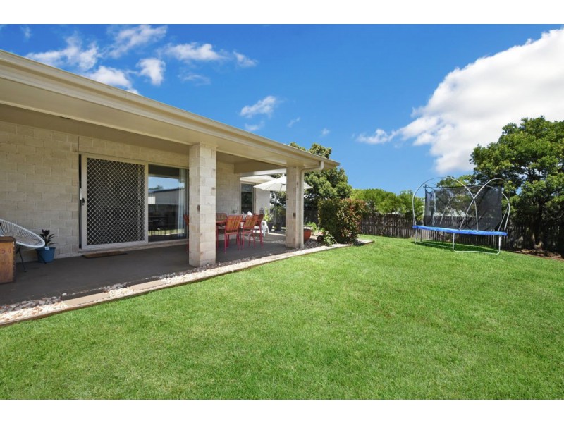 44 Wareena Crescent, Glenvale QLD 4350