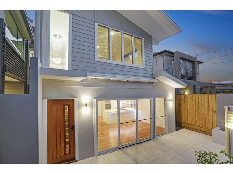 2/83 Reeve Street, Clayfield QLD 4011