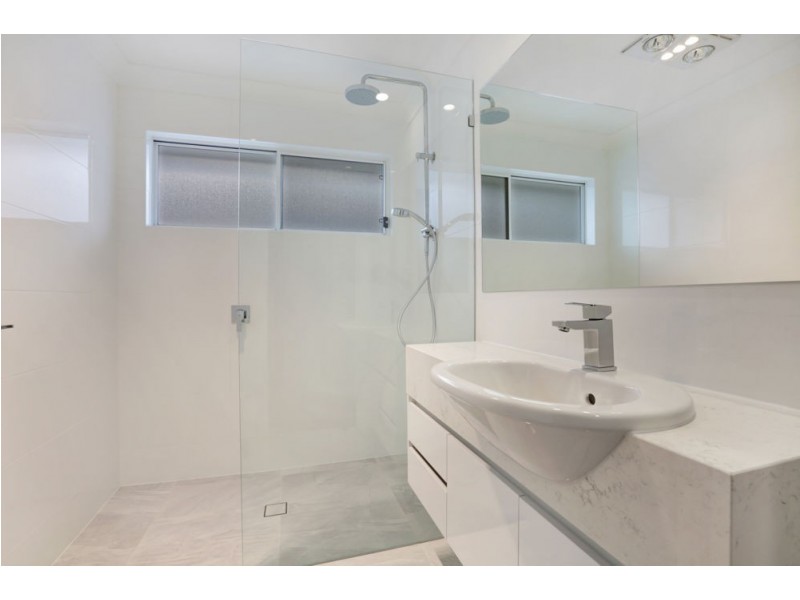 2/83 Reeve Street, Clayfield QLD 4011