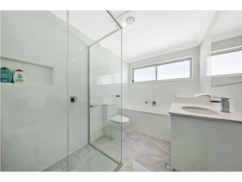 2/83 Reeve Street, Clayfield QLD 4011