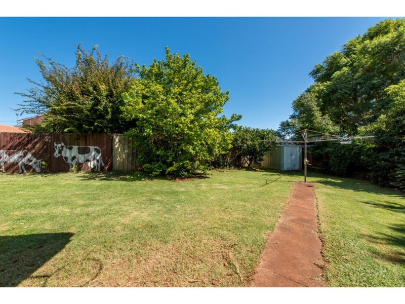 5 Wellcamp Street, Newtown QLD 4350