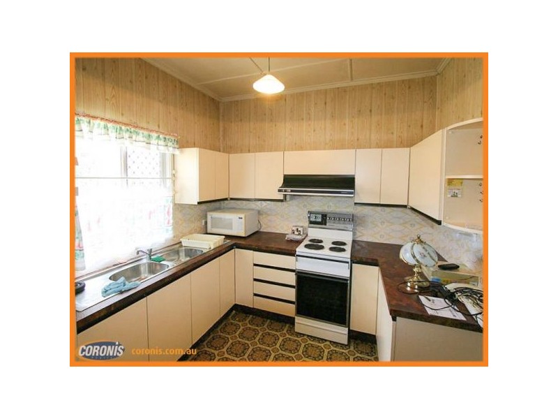 14 Brennan Street, Stafford QLD 4053