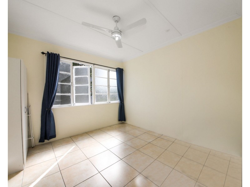 1/2 Murray Street, Red Hill QLD 4059