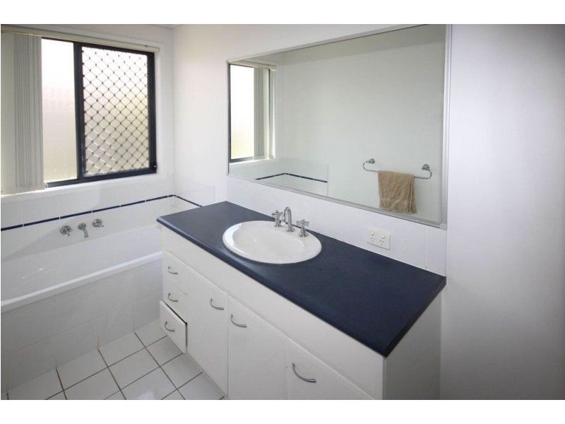 2 Bluegum Place, Taigum QLD 4018