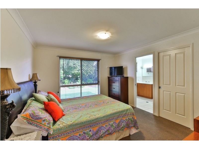 5 Cole Drive, Highfields QLD 4352