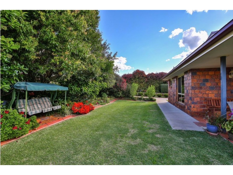 5 Cole Drive, Highfields QLD 4352