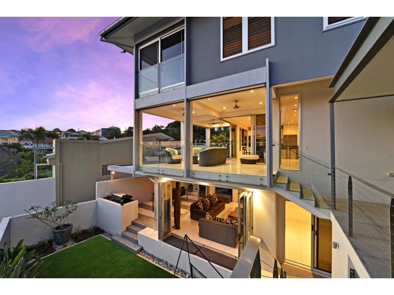 38a Grays Road, Hamilton QLD 4007