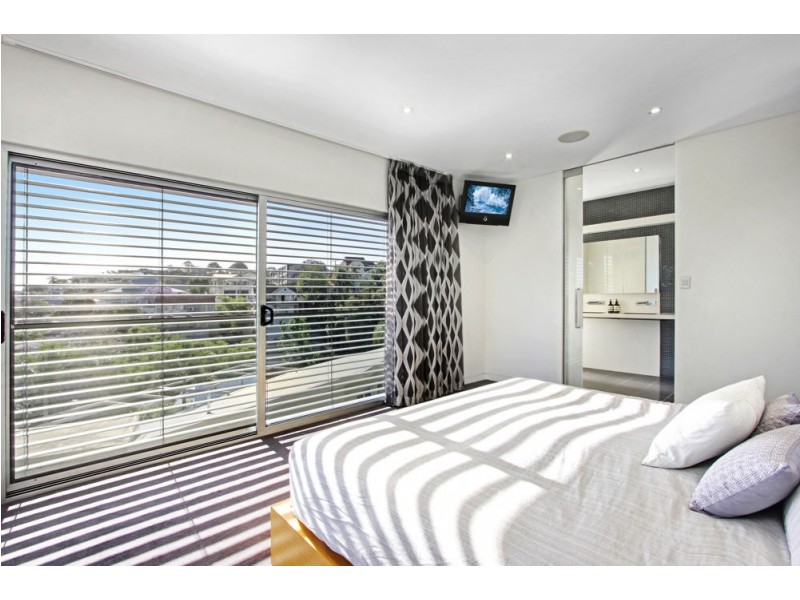 38a Grays Road, Hamilton QLD 4007