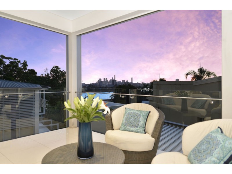 38a Grays Road, Hamilton QLD 4007