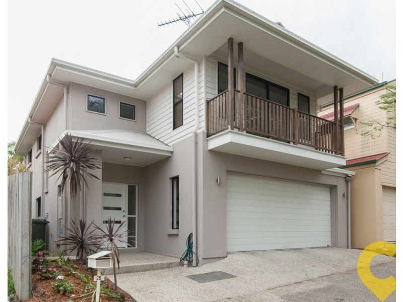 25 Enoggera Road, Newmarket QLD 4051