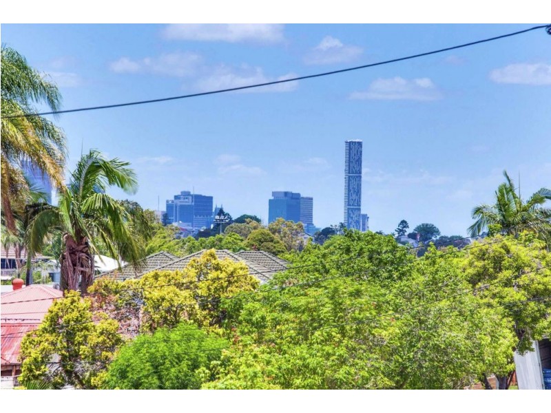 52 Clifford Street, Stafford QLD 4053