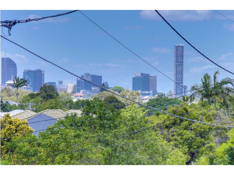 52 Clifford Street, Stafford QLD 4053