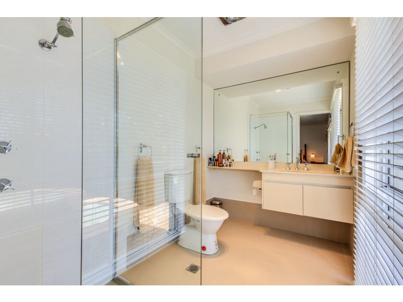 18 Glenquarie Place, Ashgrove QLD 4060