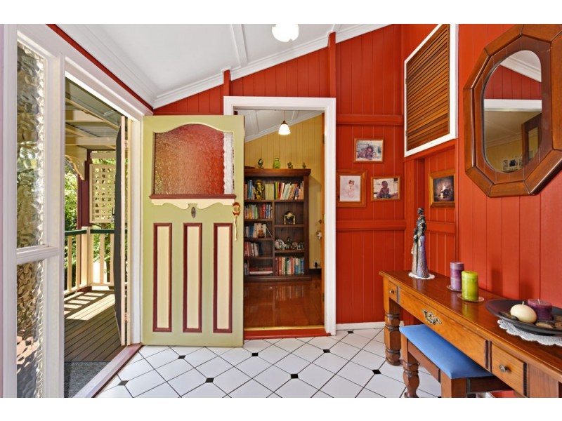 54 Phillip Street, South Toowoomba QLD 4350