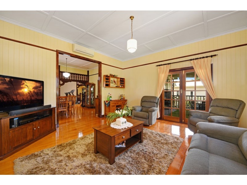 54 Phillip Street, South Toowoomba QLD 4350