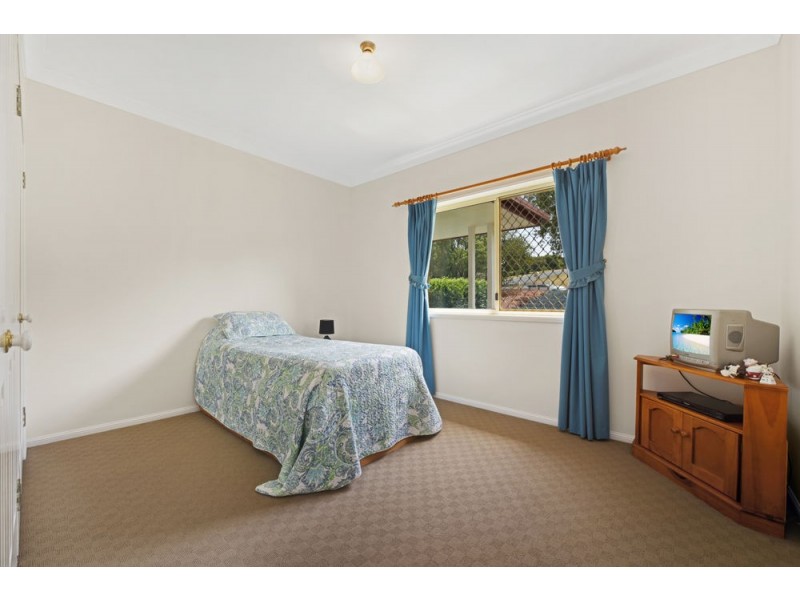 17 Palmer Drive, Highfields QLD 4352