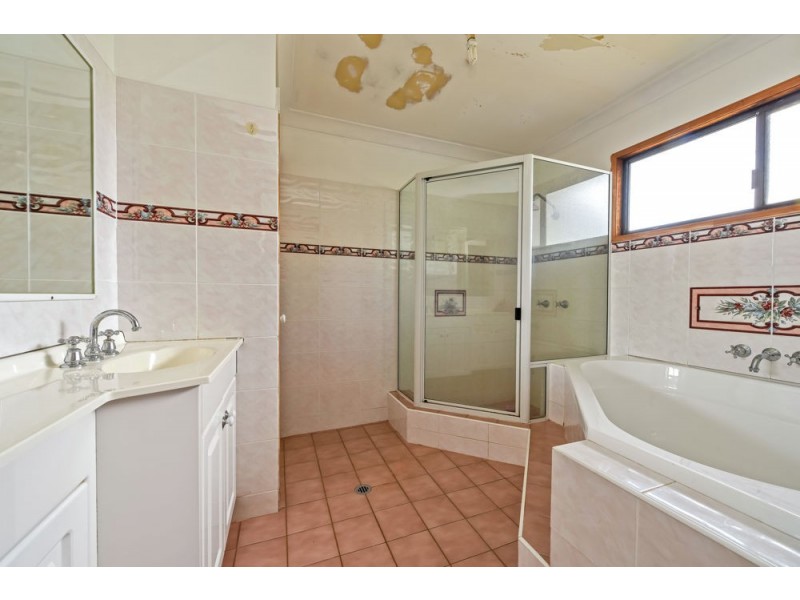 19 Costello Road, Cabarlah QLD 4352