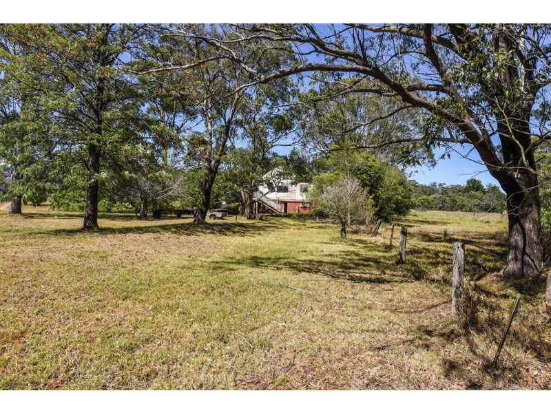 19 Costello Road, Cabarlah QLD 4352