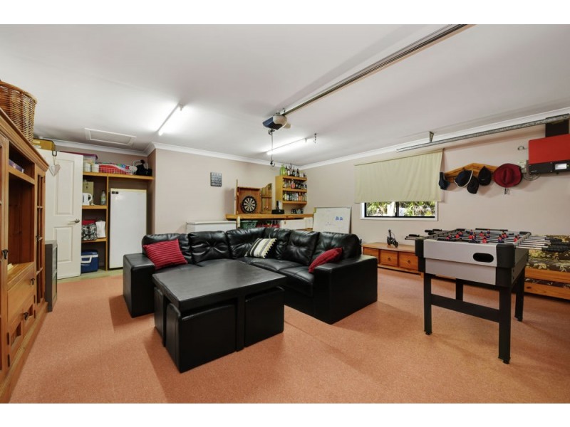 20 Kookaburra Court, Meringandan West QLD 4352