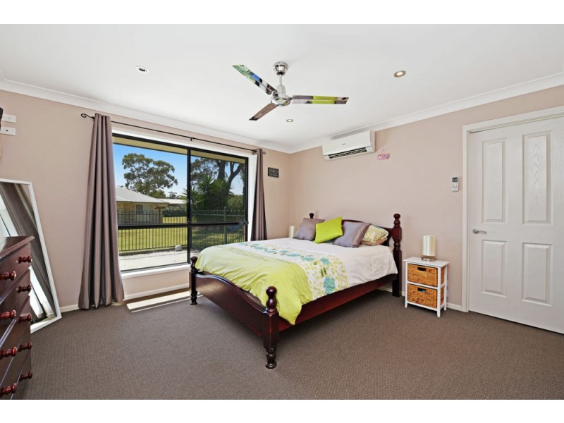 20 Kookaburra Court, Meringandan West QLD 4352