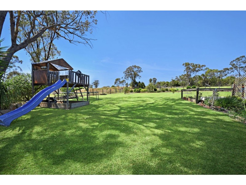 20 Kookaburra Court, Meringandan West QLD 4352
