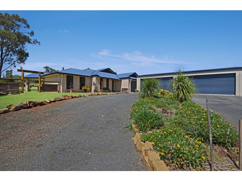 20 Kookaburra Court, Meringandan West QLD 4352