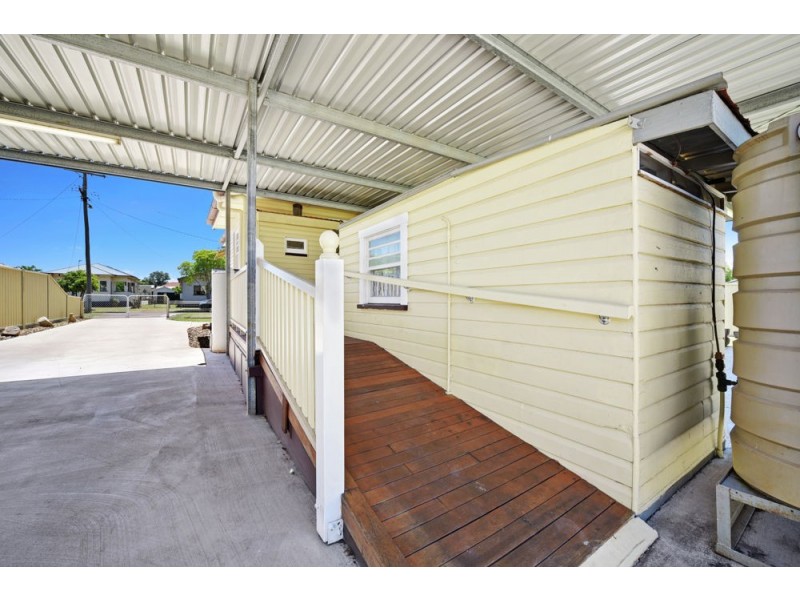 2 Ranfurley Street, Newtown QLD 4350
