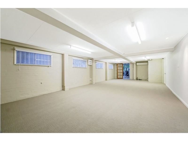 23 Milburn Street, Chermside West QLD 4032