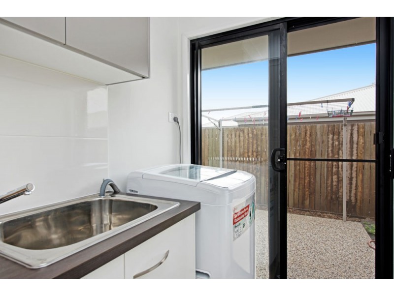 57 Shelby Street, Glenvale QLD 4350