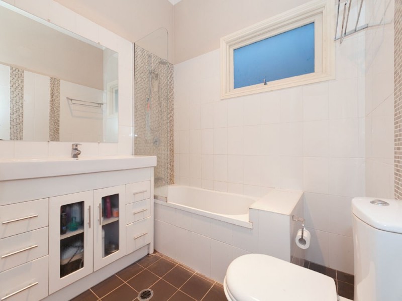 15 Storie Street, Red Hill QLD 4059