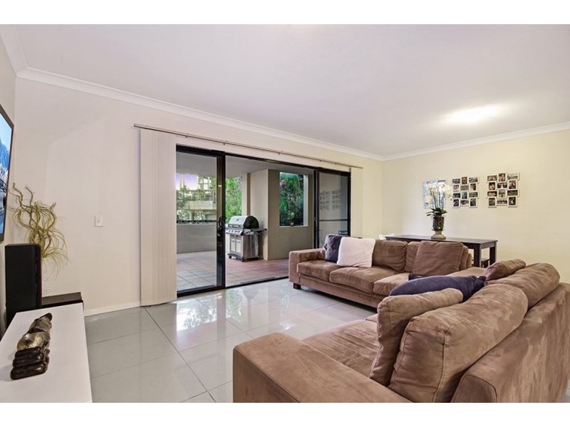 3/64 Lambert Street, Kangaroo Point QLD 4169