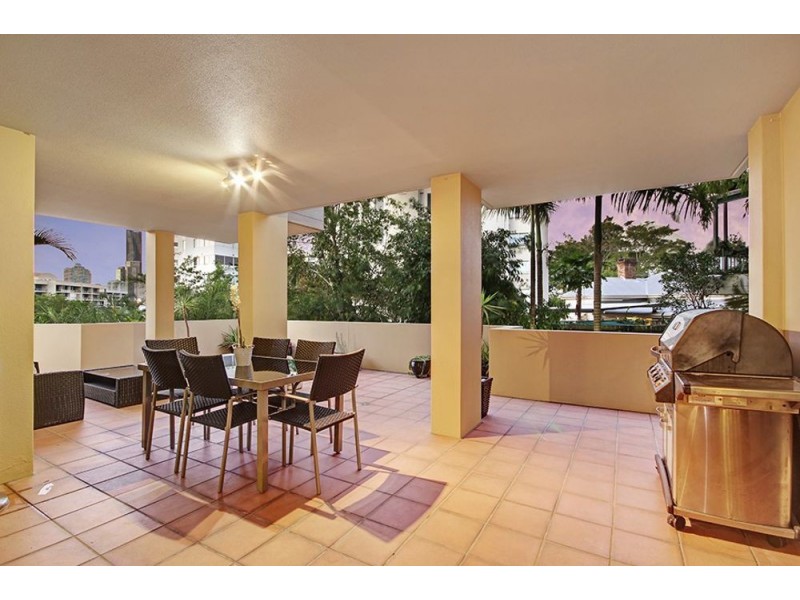 3/64 Lambert Street, Kangaroo Point QLD 4169