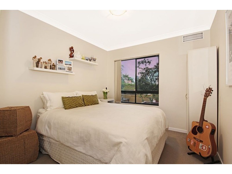 3/64 Lambert Street, Kangaroo Point QLD 4169