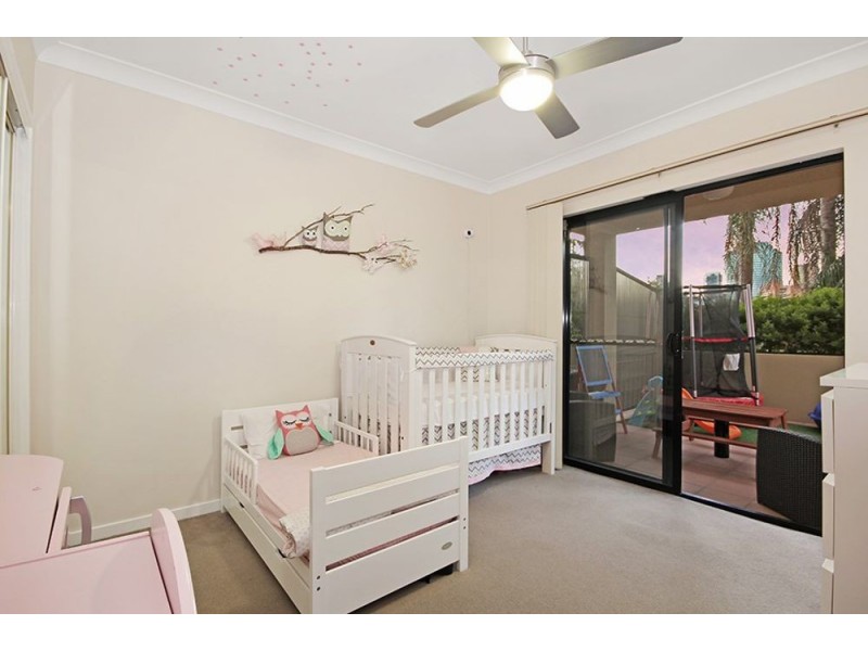 3/64 Lambert Street, Kangaroo Point QLD 4169