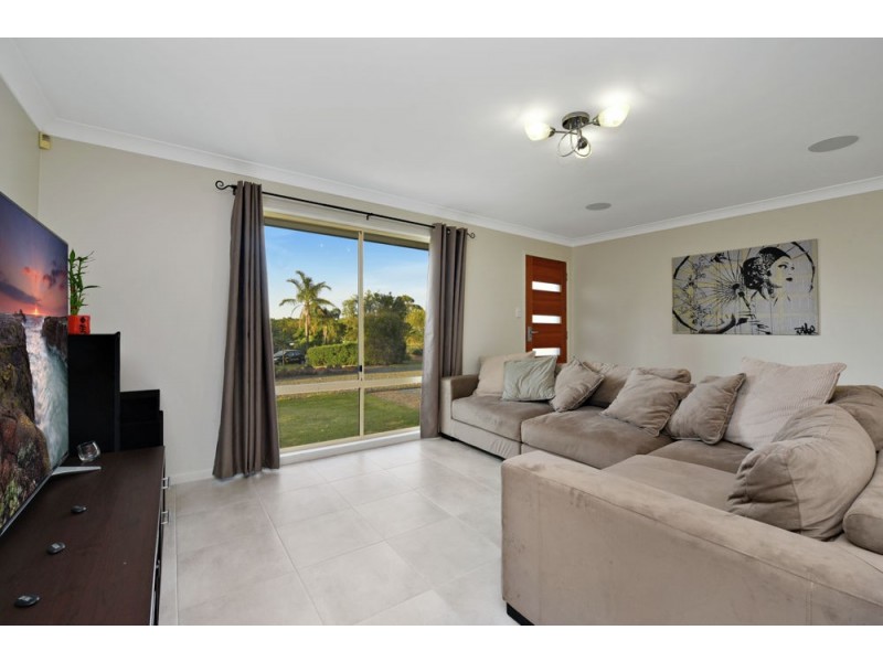 3 Delvue Crescent, Highfields QLD 4352