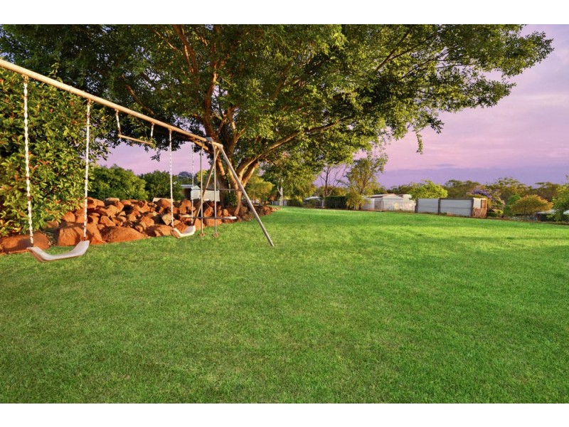 3 Delvue Crescent, Highfields QLD 4352