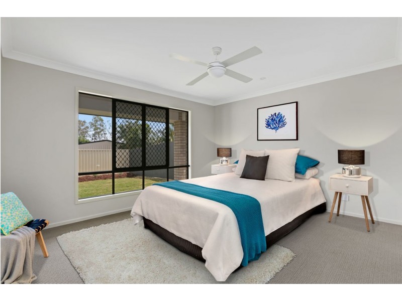 300 Birkdale Road, Birkdale QLD 4159