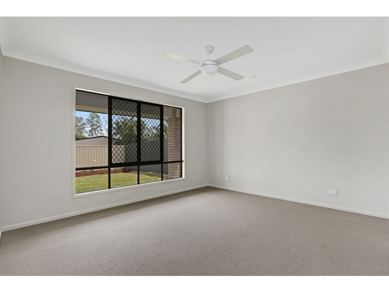 300 Birkdale Road, Birkdale QLD 4159