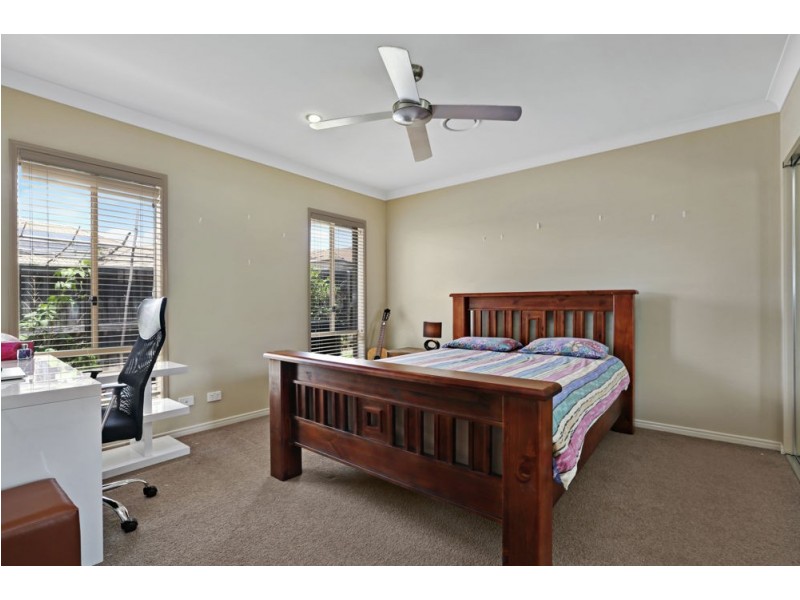 70 Dannenberg Street, Carseldine QLD 4034