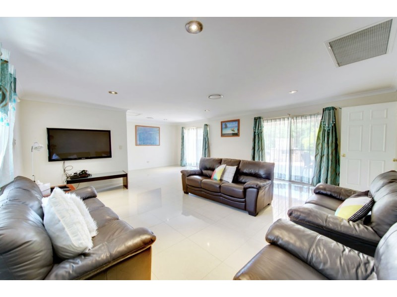 60 Tyberry Street, Chandler QLD 4155