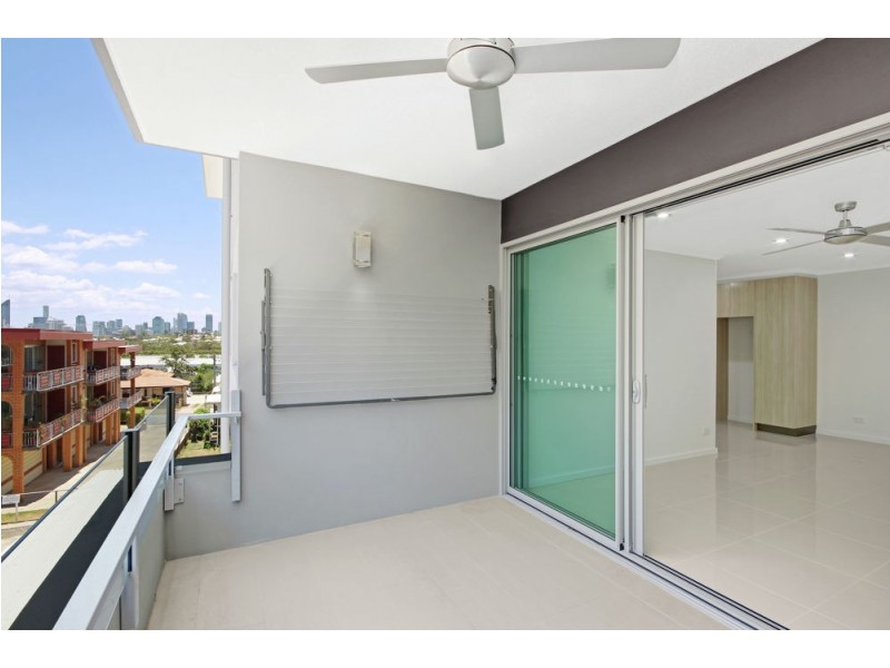 5/36 Eighth Ave, Coorparoo QLD 4151