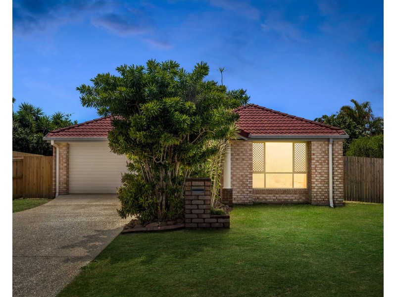19 Abraham Close, Morayfield QLD 4506