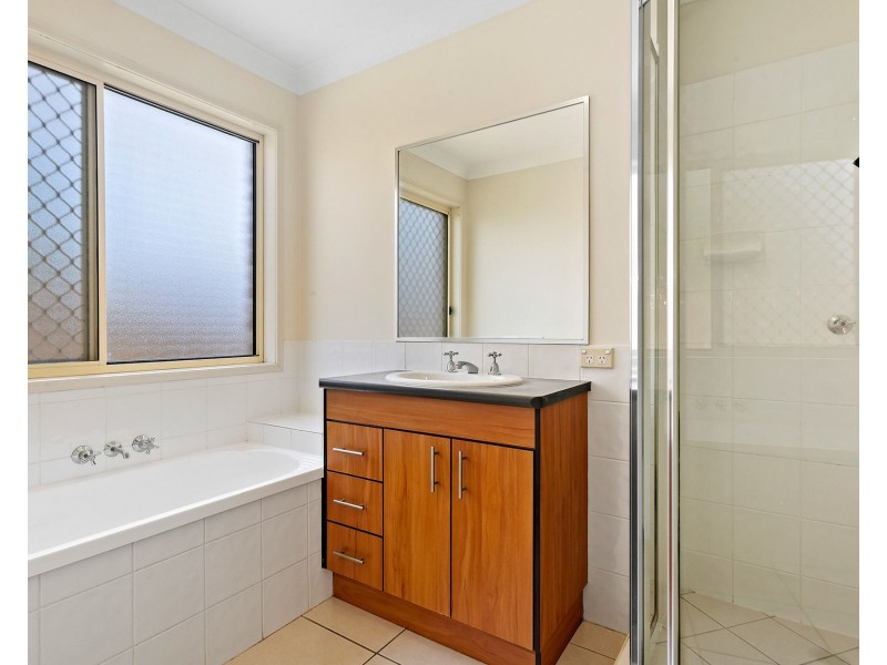 19 Abraham Close, Morayfield QLD 4506