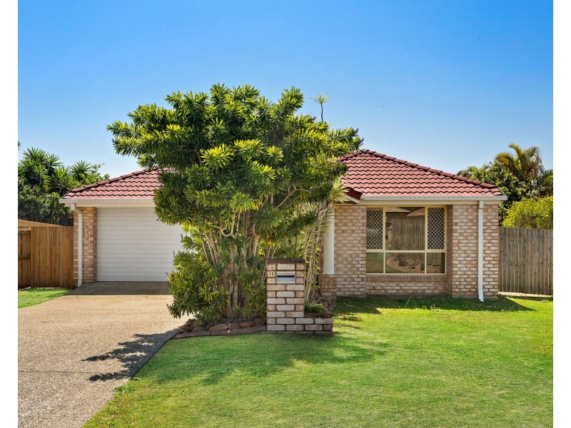 19 Abraham Close, Morayfield QLD 4506