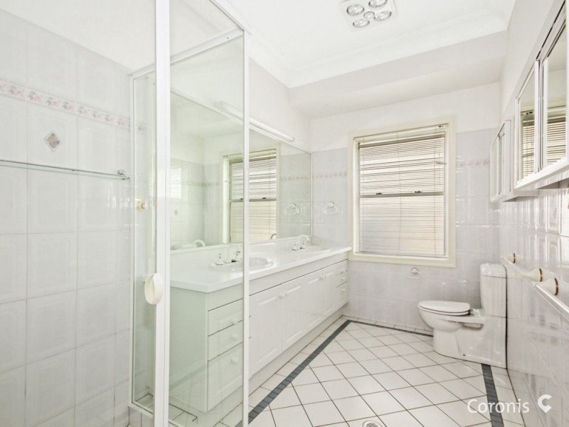 1 Derby Street, Hendra QLD 4011